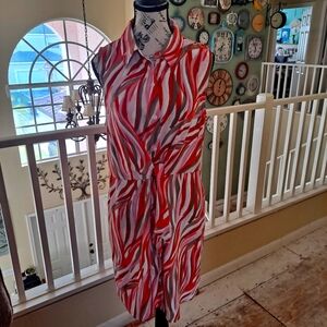 Stylish Red and White Sleeveless Dress